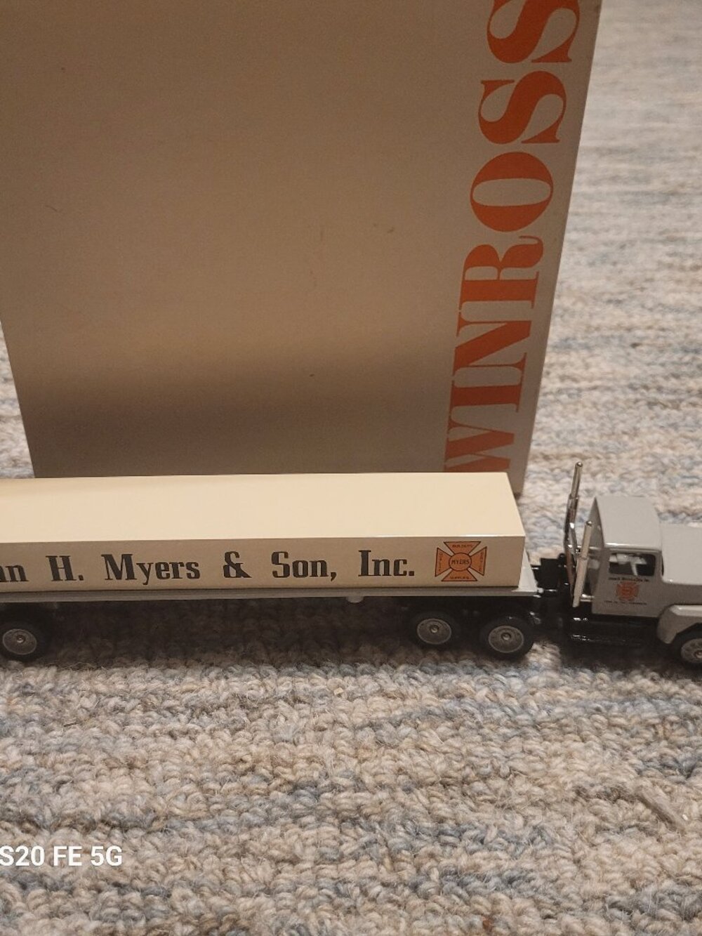 Winross 1/64 scale Die Cast John H. Myers &Son Inc Truck